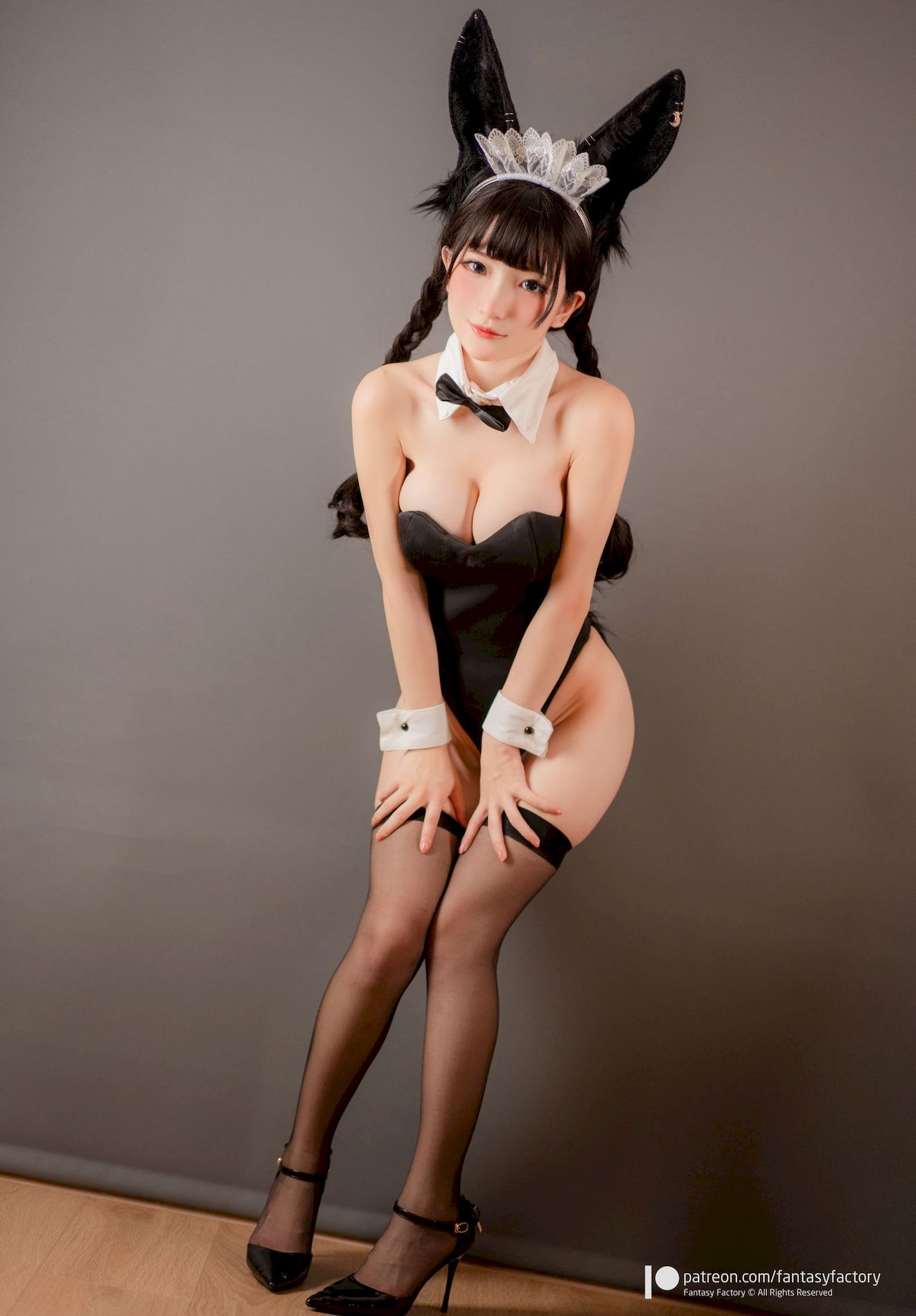 ͼ Bunny СDing FantasyStoryӰ]  Ů girl Ӱcoser 2020.10 Maid ģ P.1 